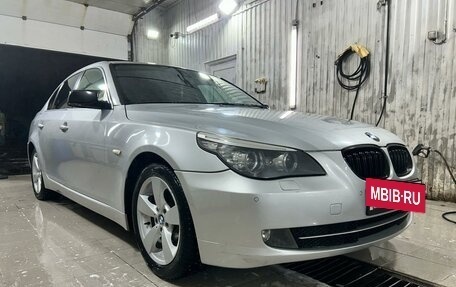 BMW 5 серия, 2008 год, 1 090 000 рублей, 3 фотография