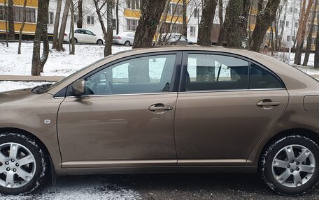 Toyota Avensis III рестайлинг, 2005 год, 825 000 рублей, 8 фотография