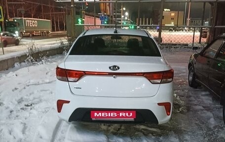 KIA Rio IV, 2017 год, 1 695 000 рублей, 9 фотография