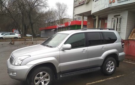 Toyota Land Cruiser Prado 120 рестайлинг, 2006 год, 2 950 000 рублей, 3 фотография