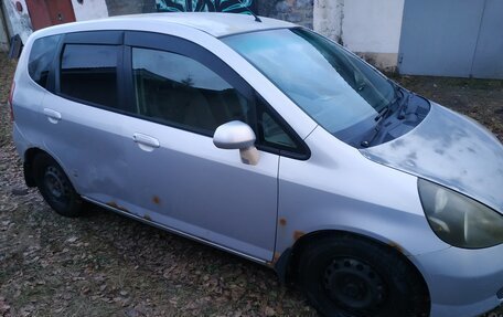 Honda Fit III, 2003 год, 250 000 рублей, 6 фотография