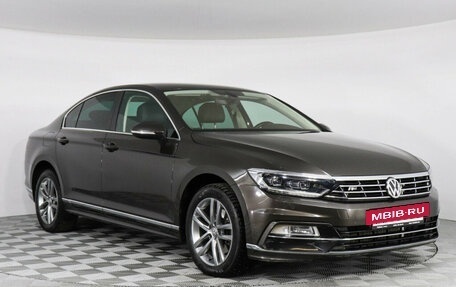 Volkswagen Passat B8 рестайлинг, 2017 год, 2 797 000 рублей, 3 фотография