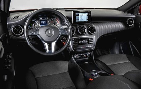 Mercedes-Benz GLA, 2014 год, 2 270 000 рублей, 27 фотография