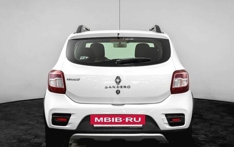 Renault Sandero II рестайлинг, 2018 год, 950 000 рублей, 7 фотография