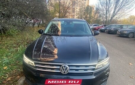 Volkswagen Tiguan II, 2018 год, 2 650 000 рублей, 13 фотография