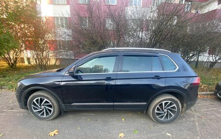 Volkswagen Tiguan II, 2018 год, 2 650 000 рублей, 18 фотография