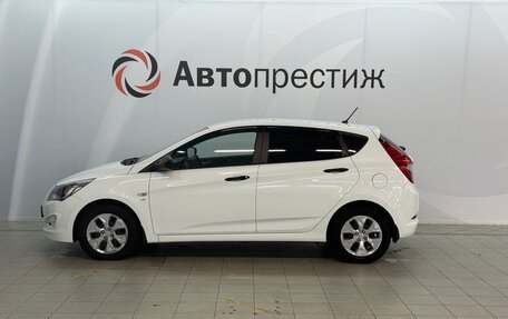 Hyundai Solaris II рестайлинг, 2015 год, 1 275 000 рублей, 2 фотография