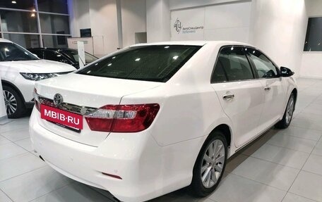 Toyota Camry, 2013 год, 2 157 000 рублей, 8 фотография