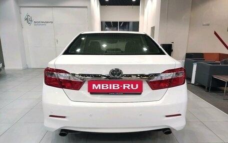 Toyota Camry, 2013 год, 2 157 000 рублей, 7 фотография