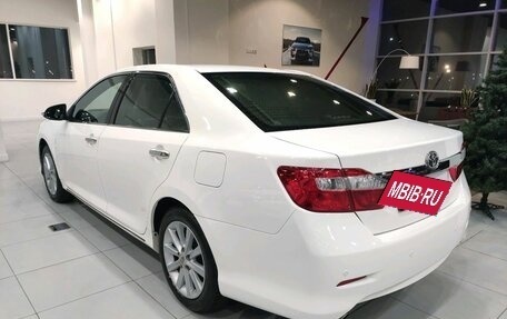 Toyota Camry, 2013 год, 2 157 000 рублей, 6 фотография