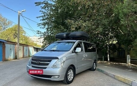 Hyundai Grand Starex Grand Starex I рестайлинг 2, 2008 год, 1 499 999 рублей, 2 фотография