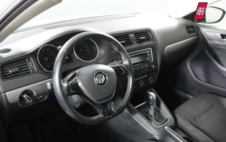 Volkswagen Jetta VI, 2016 год, 1 689 800 рублей, 14 фотография