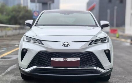 Toyota Venza, 2021 год, 2 850 000 рублей, 7 фотография