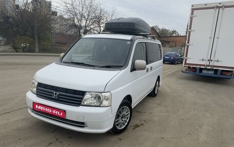 Honda Stepwgn II рестайлинг, 2001 год, 1 050 000 рублей, 1 фотография