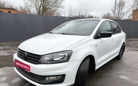 Volkswagen Polo VI (EU Market), 2018 год, 940 000 рублей, 1 фотография