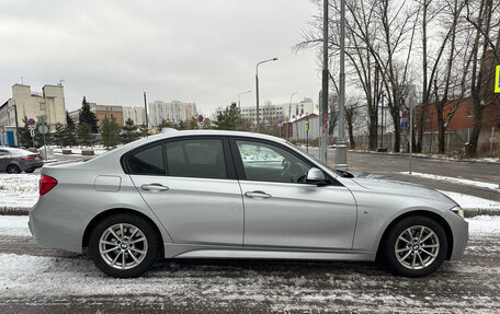 BMW 3 серия, 2018 год, 3 000 000 рублей, 4 фотография