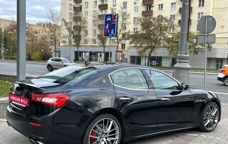 Maserati Ghibli, 2013 год, 5 000 000 рублей, 13 фотография