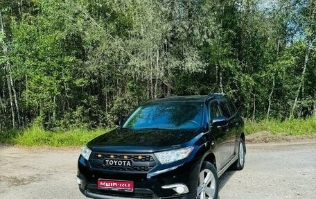 Toyota Highlander III, 2012 год, 1 855 000 рублей, 1 фотография