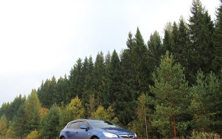 Opel Astra J, 2010 год, 699 999 рублей, 17 фотография