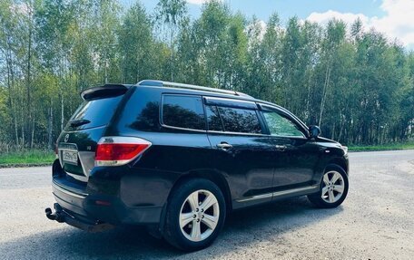 Toyota Highlander III, 2012 год, 1 855 000 рублей, 8 фотография