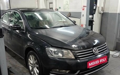 Volkswagen Passat B7, 2012 год, 775 000 рублей, 2 фотография