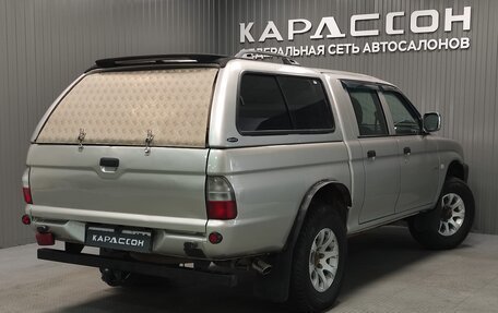 Mitsubishi L200 III рестайлинг, 2006 год, 680 000 рублей, 2 фотография