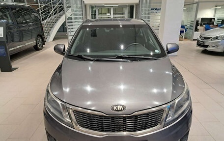 KIA Rio III рестайлинг, 2013 год, 903 000 рублей, 6 фотография