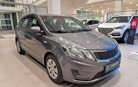 KIA Rio III рестайлинг, 2013 год, 903 000 рублей, 7 фотография