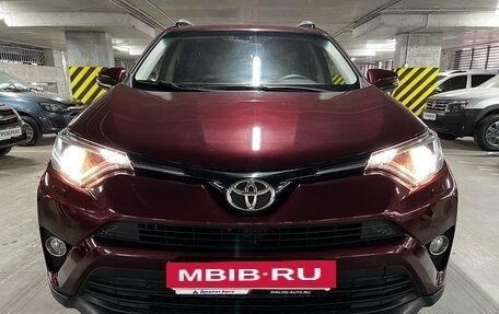 Toyota RAV4, 2016 год, 2 200 000 рублей, 3 фотография