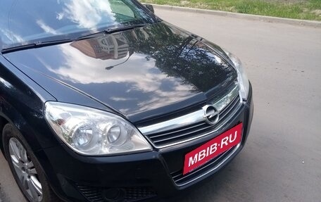 Opel Astra H, 2007 год, 530 000 рублей, 1 фотография