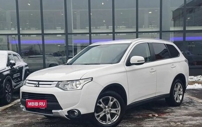 Mitsubishi Outlander III рестайлинг 3, 2014 год, 1 545 000 рублей, 1 фотография