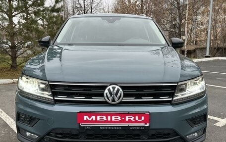 Volkswagen Tiguan II, 2019 год, 2 640 000 рублей, 13 фотография