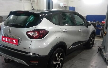 Renault Kaptur I рестайлинг, 2017 год, 1 640 000 рублей, 3 фотография