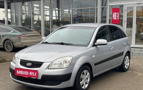 KIA Rio II, 2006 год, 620 000 рублей, 2 фотография