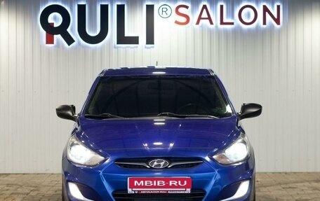 Hyundai Solaris II рестайлинг, 2011 год, 895 000 рублей, 2 фотография