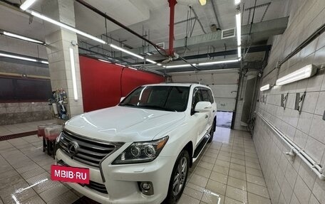 Lexus LX III, 2014 год, 5 000 000 рублей, 5 фотография