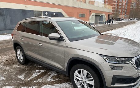 Skoda Kodiaq I, 2022 год, 3 750 000 рублей, 2 фотография