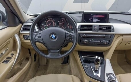 BMW 3 серия, 2015 год, 2 270 000 рублей, 26 фотография