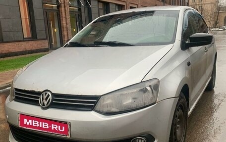 Volkswagen Polo VI (EU Market), 2010 год, 480 000 рублей, 3 фотография