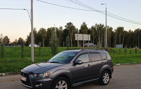 Mitsubishi Outlander III рестайлинг 3, 2011 год, 1 450 000 рублей, 8 фотография