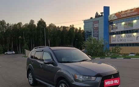 Mitsubishi Outlander III рестайлинг 3, 2011 год, 1 450 000 рублей, 10 фотография