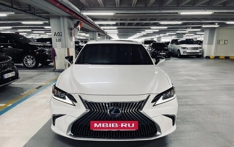 Lexus ES VII, 2021 год, 4 480 000 рублей, 3 фотография