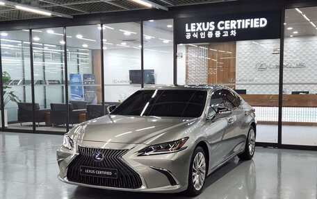 Lexus ES VII, 2021 год, 4 540 000 рублей, 1 фотография