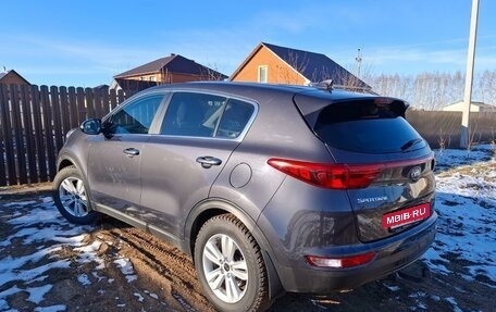 KIA Sportage IV рестайлинг, 2017 год, 2 000 000 рублей, 5 фотография