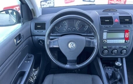 Volkswagen Golf V, 2005 год, 399 900 рублей, 7 фотография