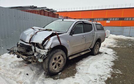 Mitsubishi L200 IV рестайлинг, 2014 год, 950 000 рублей, 8 фотография