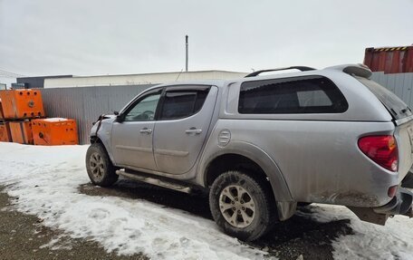 Mitsubishi L200 IV рестайлинг, 2014 год, 950 000 рублей, 3 фотография