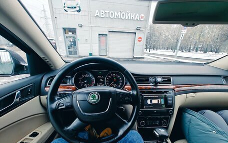 Skoda Superb III рестайлинг, 2012 год, 1 060 000 рублей, 22 фотография