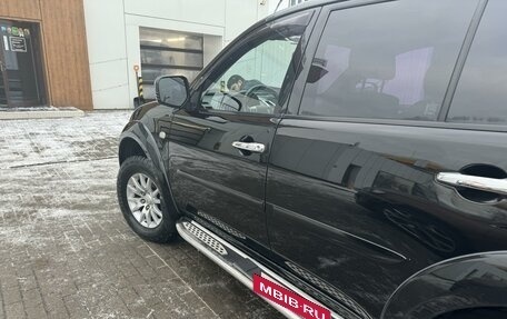 Mitsubishi Pajero Sport II рестайлинг, 2012 год, 2 200 000 рублей, 16 фотография