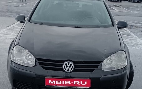 Volkswagen Golf V, 2005 год, 430 000 рублей, 1 фотография